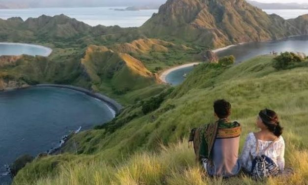 Kisah Mistis: BERCUMBU DENGAN ARWAH DI PULAU KOMODO