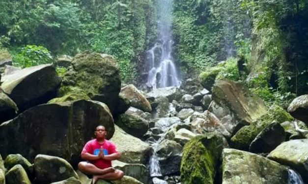 Panggonan Wingit: PAMUKSAN BRAWIJAYA DI AIR TERJUN RINGIN JENGGOT