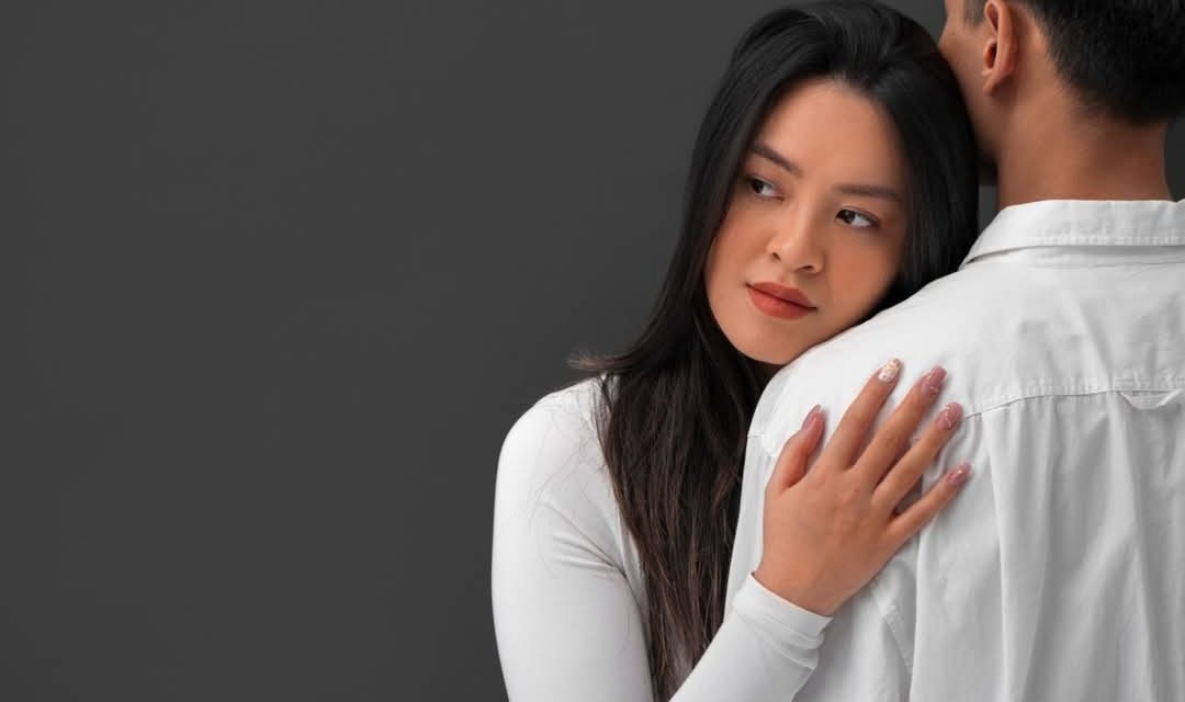 Kisah Kyai Pamungkas: GUNA-GUNA ISTRI TUA