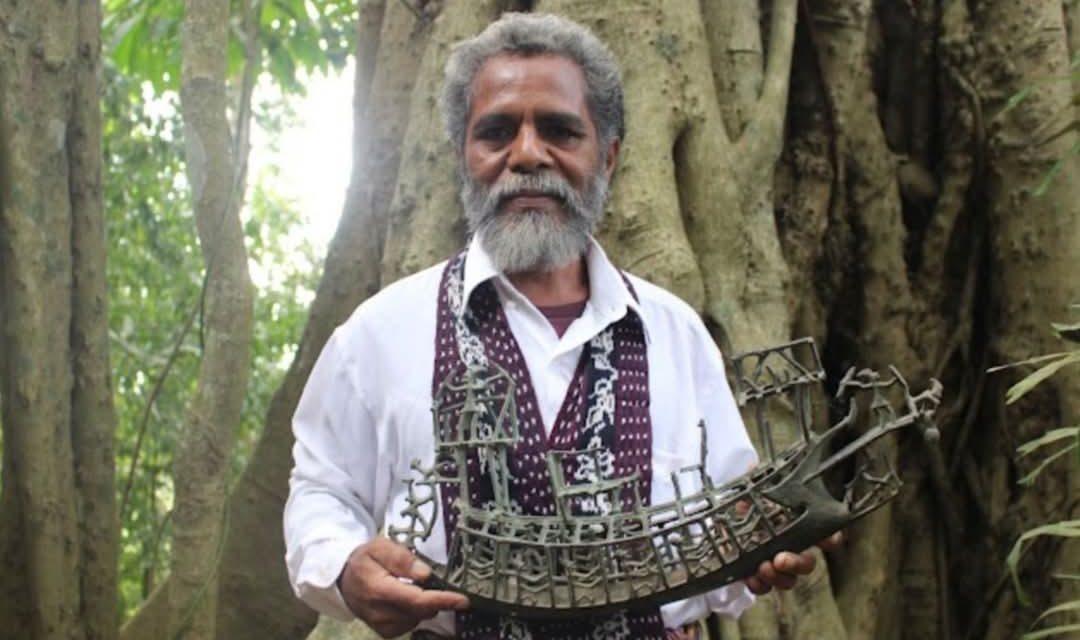 Panggonan Wingit: JEJAK PERAHU MISTERIUS JONG DOBO, NTT