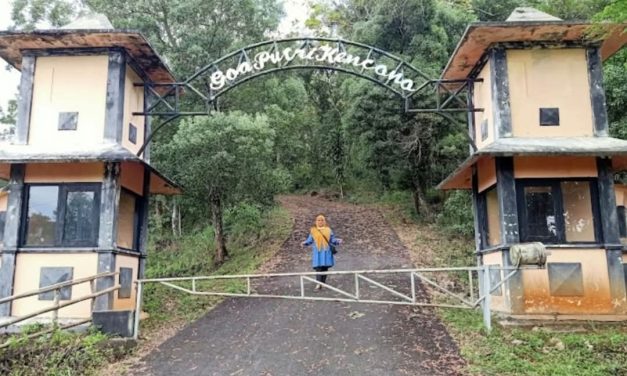Panggonan Wingit: KUDA SEMBRANI GOA PUTRI KENCONO, WONOGIRI