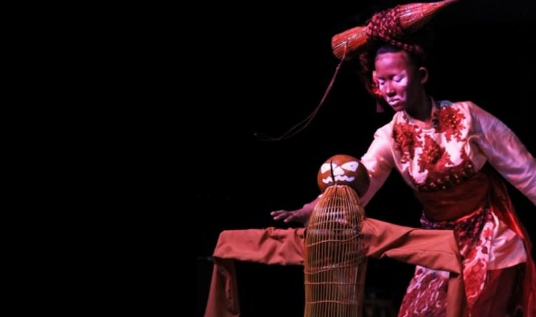 Kisah Kyai Pamungkas: LUKAH GILO, JAELANGKUNG ALA ROKAN HILIR