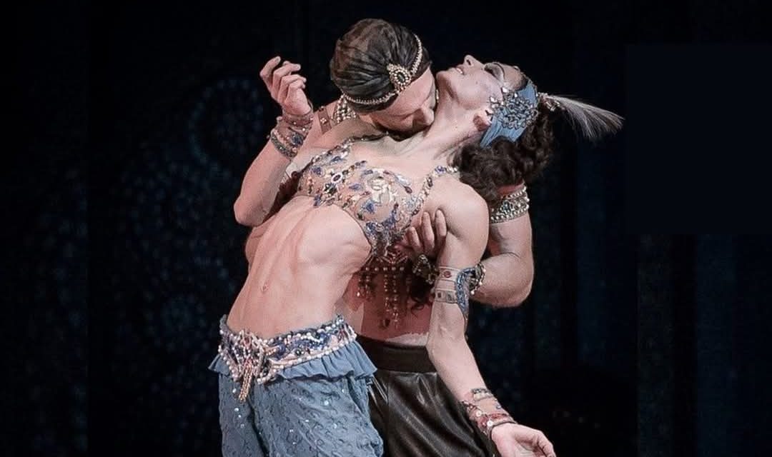 Sex Education: RESEP SEKSUAL DARI INDIA KUNO