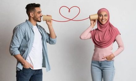 Layanan Kyai Pamungkas: WANITA ISTIMEWA BIKIN RUMAH TANGGA BAHAGIA
