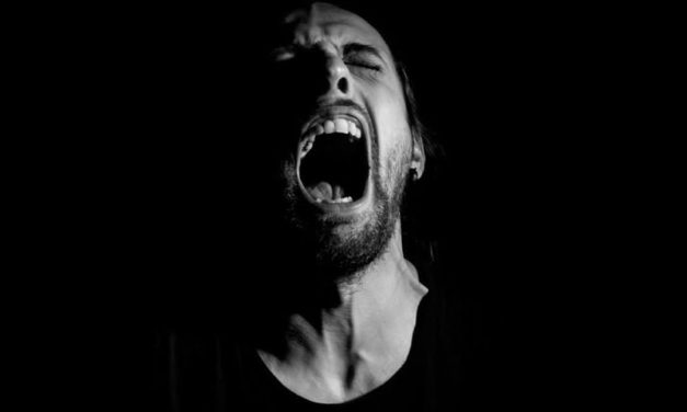 Layanan Kyai Pamungkas: HIDUP PENUH KESIALAN