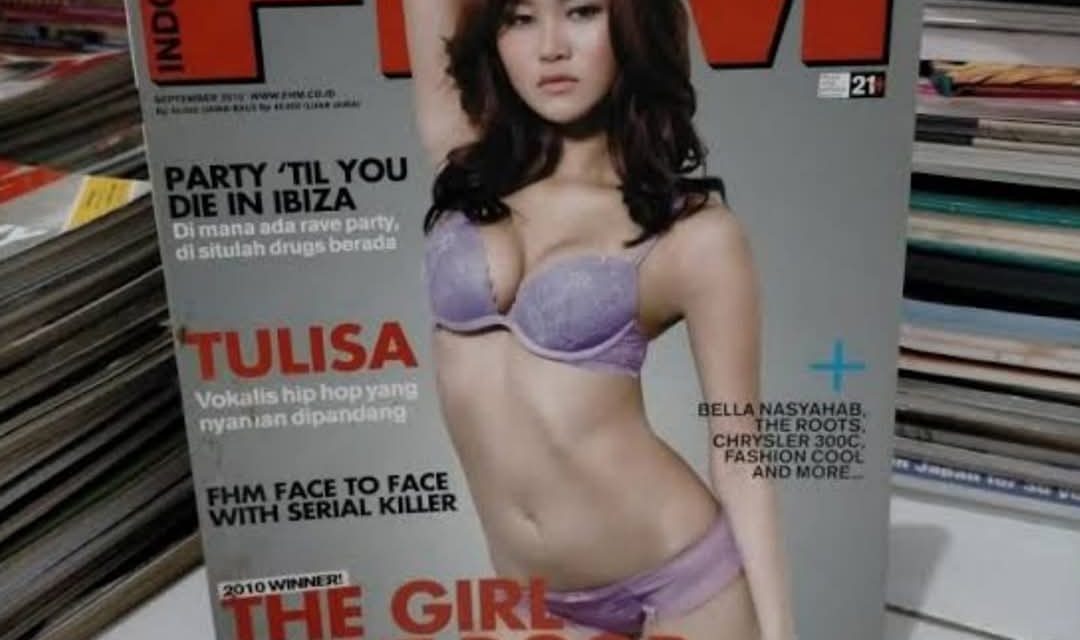 Konsultasi Kyai Pamungkas: MEMBACA BUKU PORNO UNTUK DONGKRAK BIRAHI