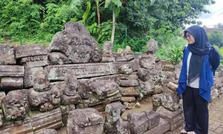 Panggonan Wingit: NUANSA MISTIS CANDI SADON, MAGELANG