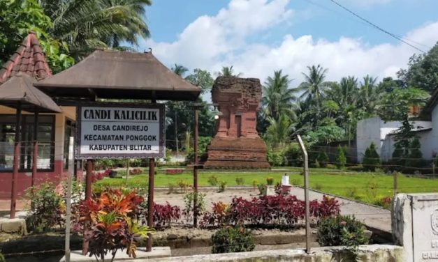 Panggonan Wingit: CANDI KALICILIK, BLITAR