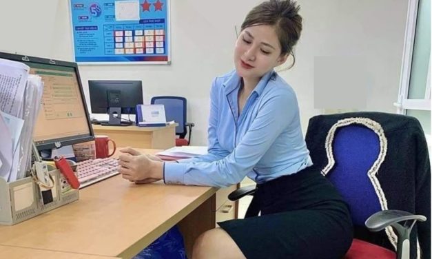 Layanan Kami: WANITA KARIR SUKSES, TAPI SULIT JODOH