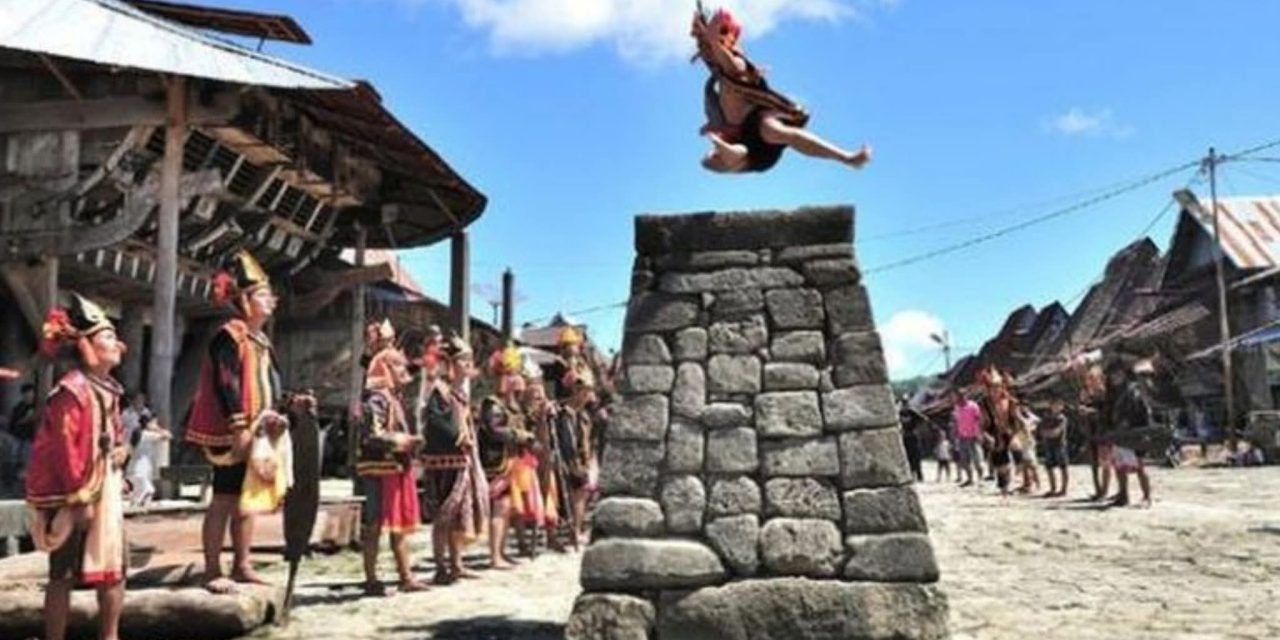 Panggonan Wingit: NEGERI TANO NIHA, NIAS