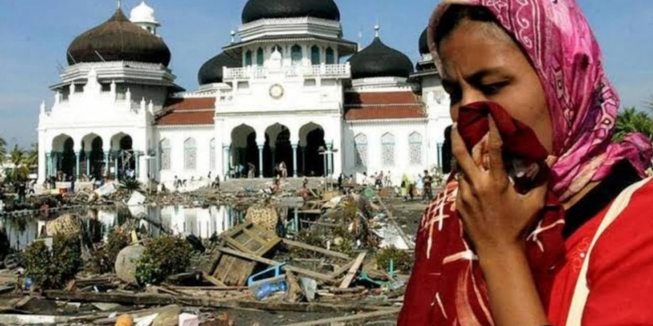 Ngaji: ARWAH KORBAN TSUNAMI ACEH YANG ENGGAN PERGI