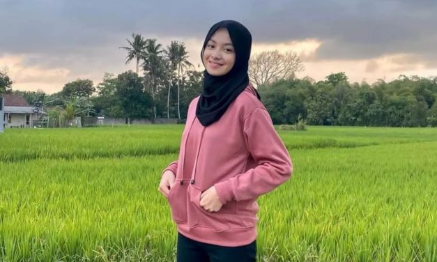 Layanan Kami: PERAWAN TUA CEMASKAN JODOH