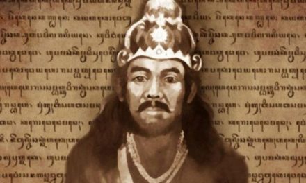 Kisah Mistis: KOMUNIKASI DENGAN PRABU JAYABAYA