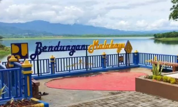 Panggonan Wingit: KERAJAAN GAIB WADUK MALAHAYU, BREBES