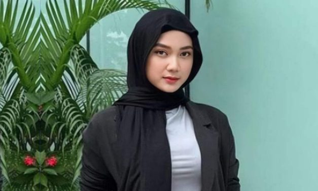 Layanan Kami: IBU RUMAH TANGGA INGIN CANTIK OPTIMAL