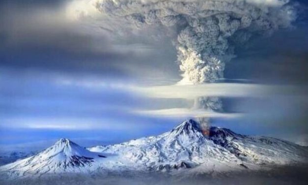 Panggonan Wingit: MISTERI GUNUNG ARAFAT