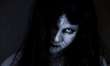 Kisah Mistis: KEHAMILAN ISTRIKU JADI INCARAN MAHLUK GAIB