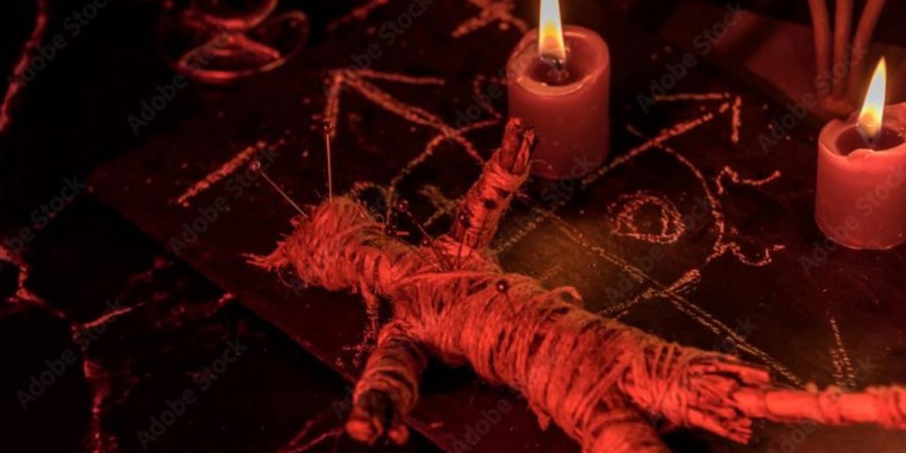 Kisah Mistis: PIRANTI RITUAL SANTET