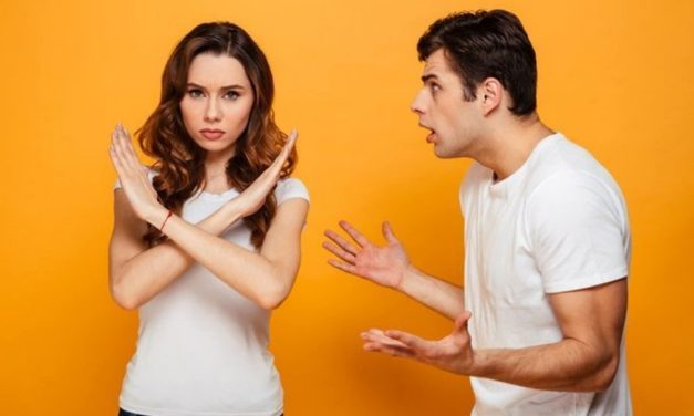 Layanan Kami: SUAMI TUKANG SELINGKUH, PELIT KE ISTRI