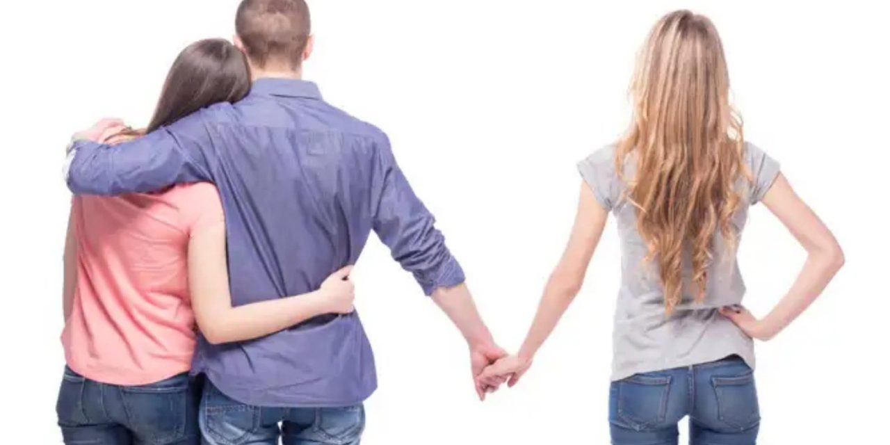 Konsultasi: SUAMI JADI HOBBY MAIN WANITA