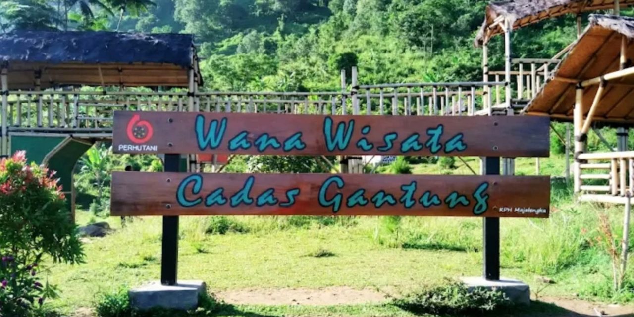 Panggonan Wingit: KEANGKERAN CADAS GANTUNG