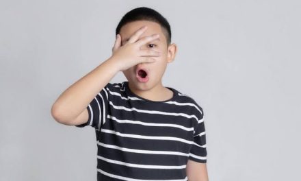 ANAK MELIHAT ORANG TUA BERHUBUNGAN INTIM – Konsultasi Kesehatan Seksual